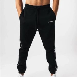 Alphalete Men's Varsity Joggers - Large
